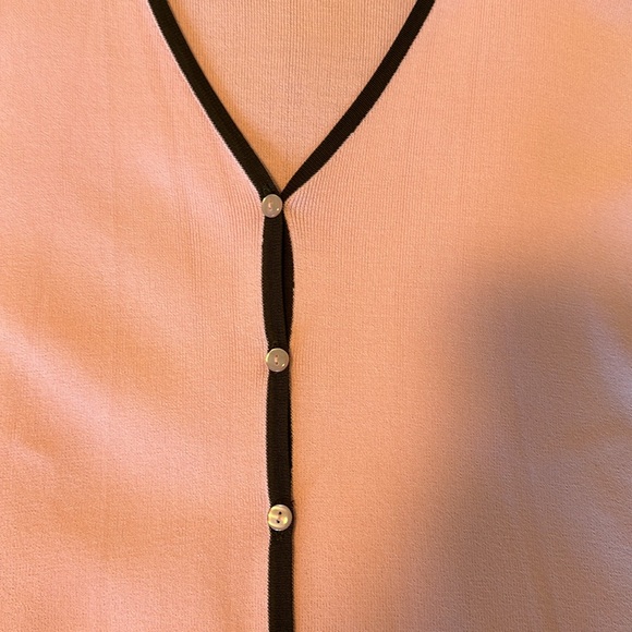 Vintage Size Medium pink twinset cardigan with matching tank top - Picture 7 of 15